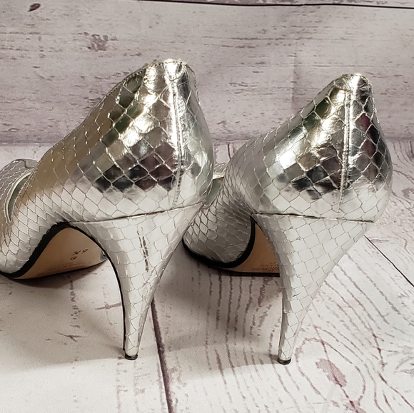 Neiman Marcus Silver Heels - Picture 7 of 8